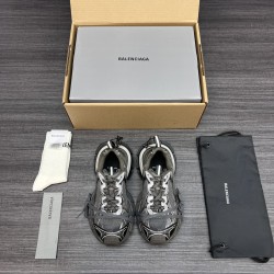 Balenciaga Shoes
Women and men 35-45
