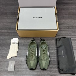 Balenciaga Shoes
Women and men 35-45

