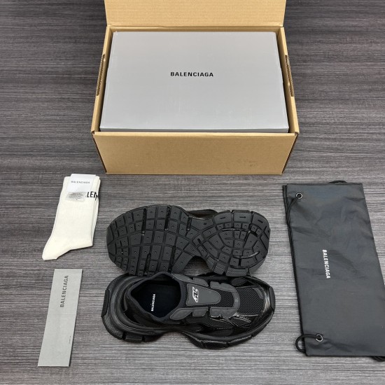 Balenciaga Shoes
Women and men 35-45
