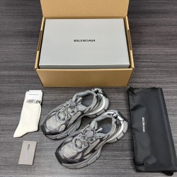 Balenciaga Shoes
Women and men 35-45
