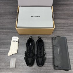 Balenciaga Shoes
Women and men 35-45
