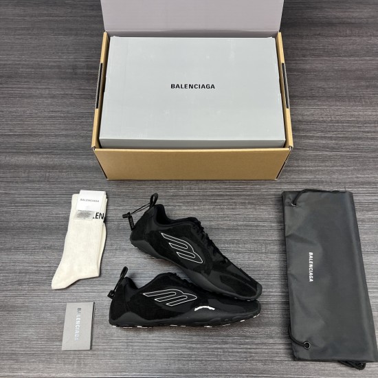 Balenciaga Shoes
Women and men 35-45
