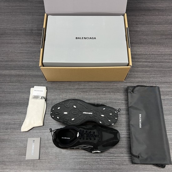 Balenciaga Shoes
Women and men 35-45
