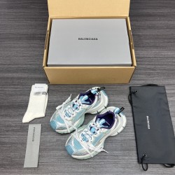 Balenciaga Shoes
Women and men 35-45
