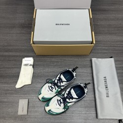 Balenciaga Shoes
Women and men 35-45
