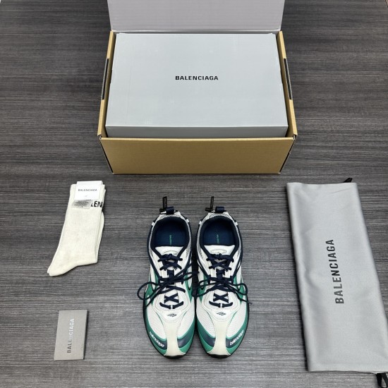 Balenciaga Shoes
Women and men 35-45
