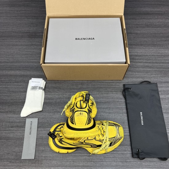 Balenciaga Shoes
Women and men 35-45
