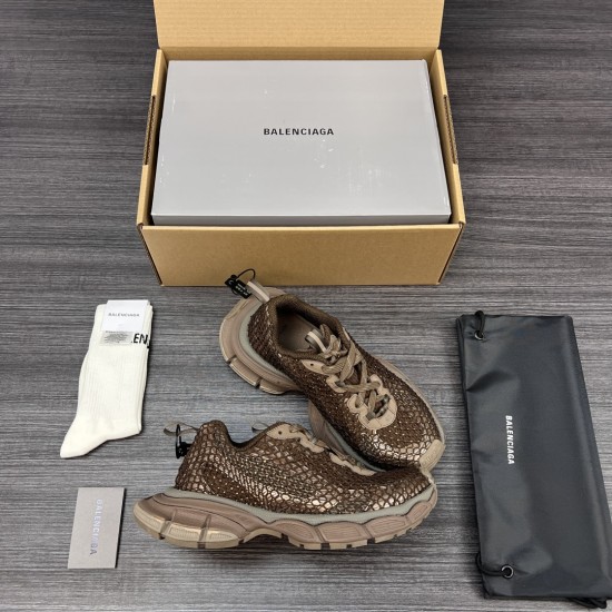 Balenciaga Shoes
Women and men 35-45
