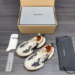 Balenciaga Shoes
Women and men 35-45
