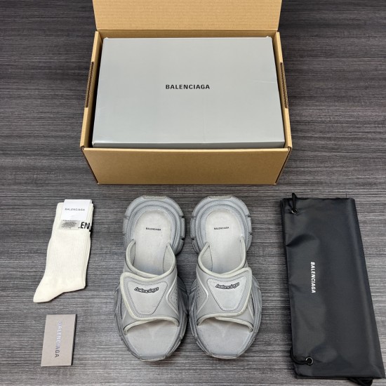 Balenciaga Shoes
Women and men 35-45
