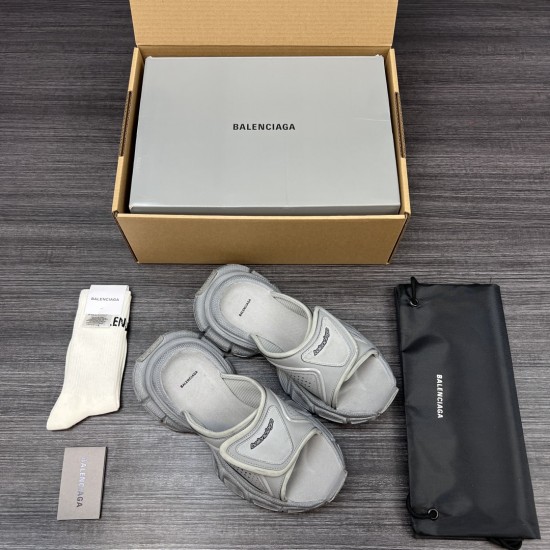 Balenciaga Shoes
Women and men 35-45
