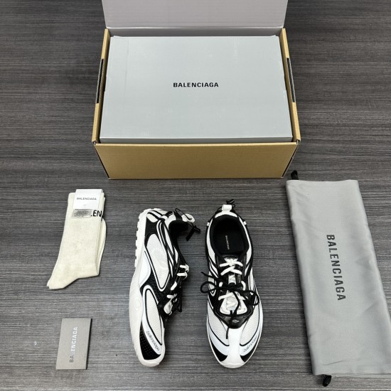 Balenciaga Shoes
Women and men 35-45
