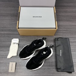 Balenciaga Shoes
Women and men 35-45
