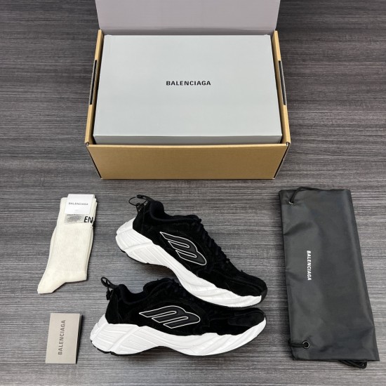 Balenciaga Shoes
Women and men 35-45
