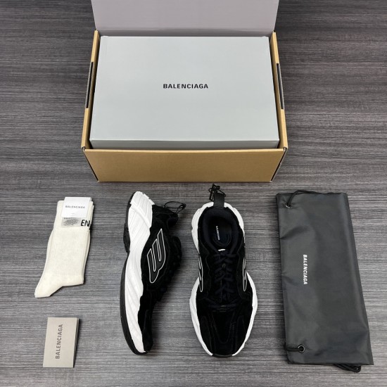 Balenciaga Shoes
Women and men 35-45
