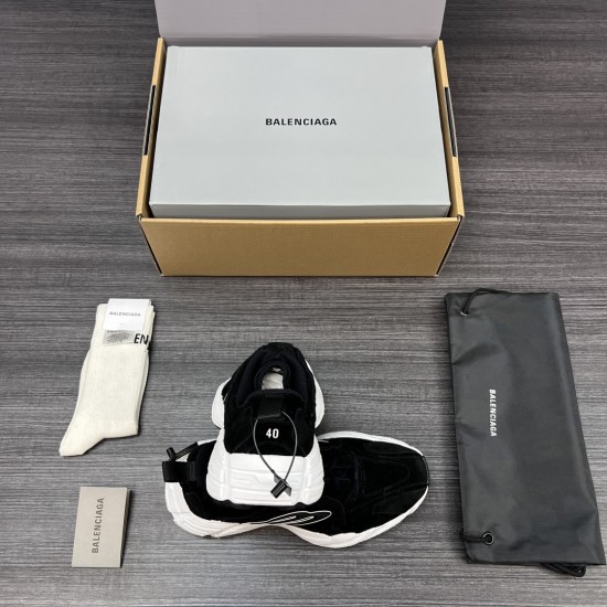 Balenciaga Shoes
Women and men 35-45
