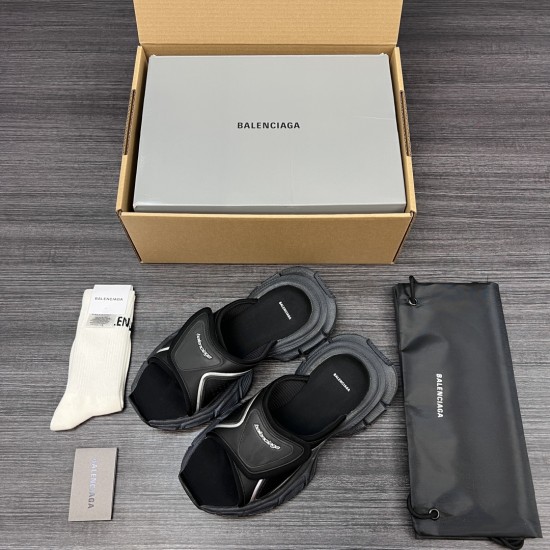 Balenciaga Shoes
Women and men 35-45
