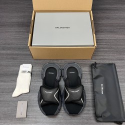 Balenciaga Shoes
Women and men 35-45
