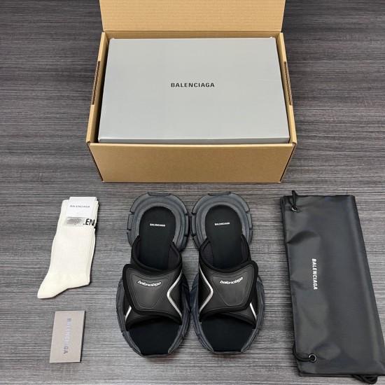 Balenciaga Shoes
Women and men 35-45
