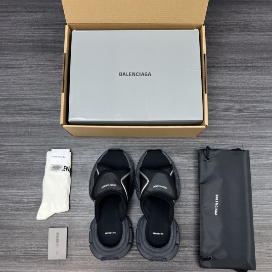Balenciaga Shoes
Women and men 35-45

