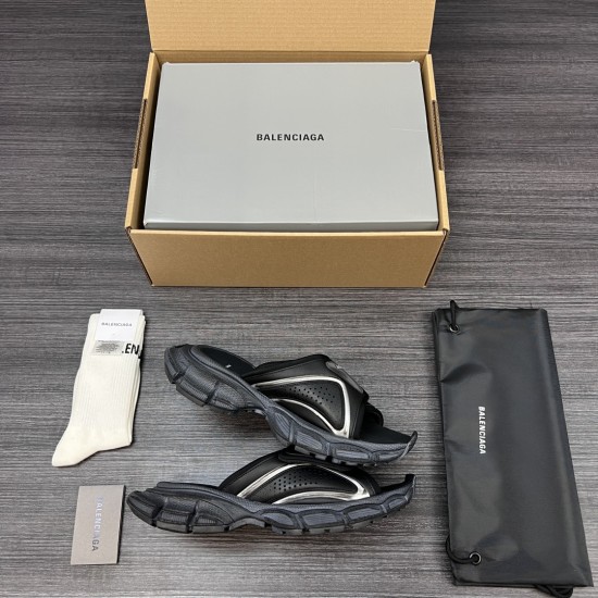 Balenciaga Shoes
Women and men 35-45
