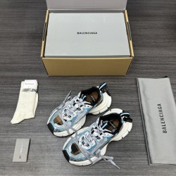 Balenciaga Shoes
Women and men 35-45
