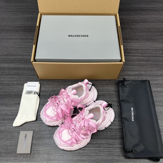 Balenciaga Shoes
Women and men 35-45
