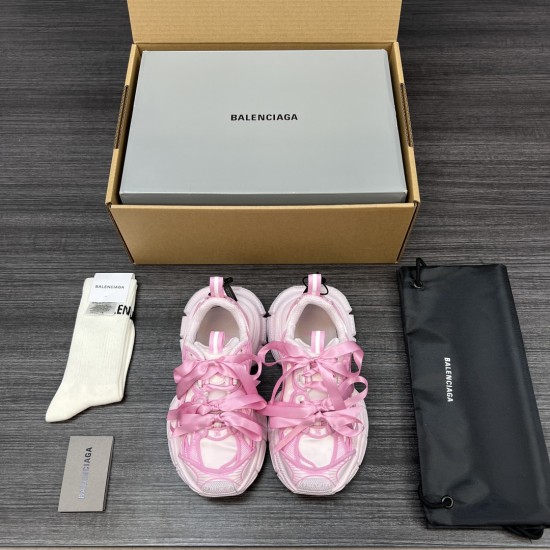 Balenciaga Shoes
Women and men 35-45
