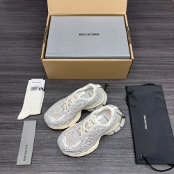 Balenciaga Shoes
Women and men 35-45
