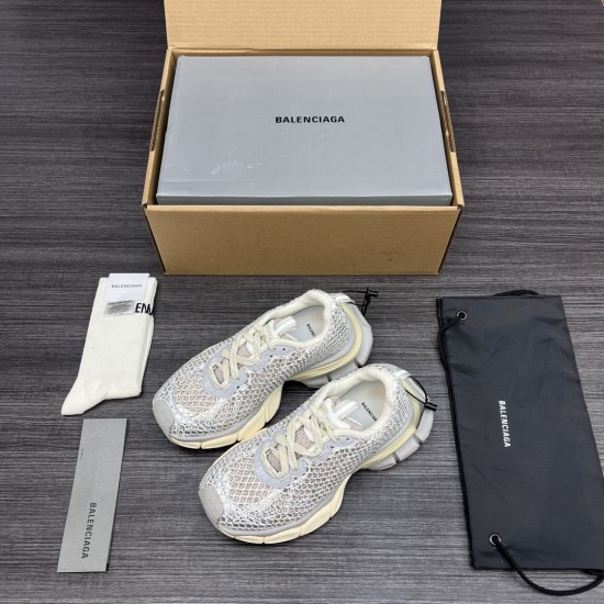 Balenciaga Shoes
Women and men 35-45
