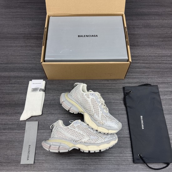 Balenciaga Shoes
Women and men 35-45
