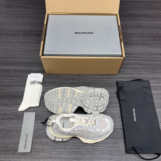 Balenciaga Shoes
Women and men 35-45
