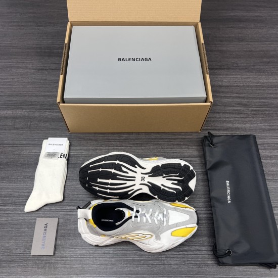 Balenciaga Shoes
Women and men 35-45
