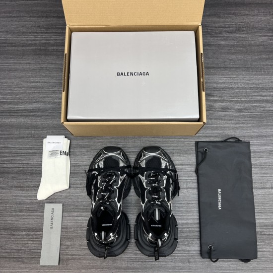 Balenciaga Shoes
Women and men 35-45
