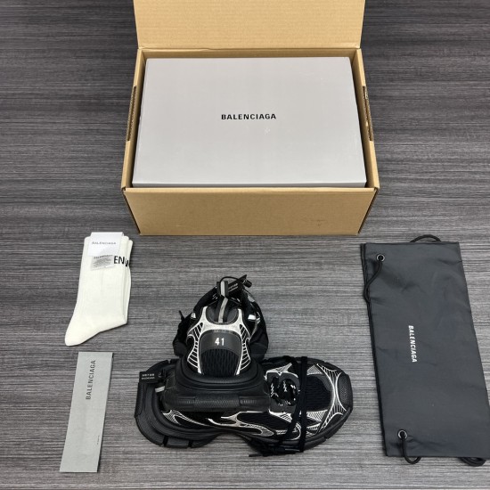 Balenciaga Shoes
Women and men 35-45
