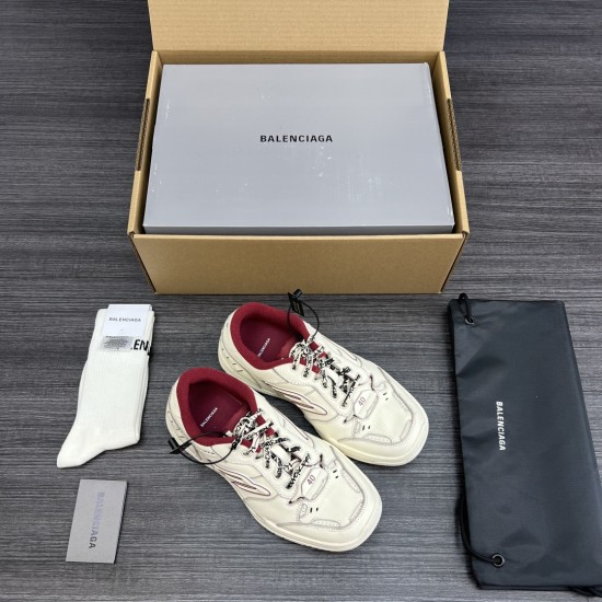 Balenciaga Shoes
Women and men 35-45
