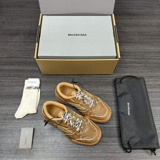 Balenciaga Shoes
Women and men 35-45
