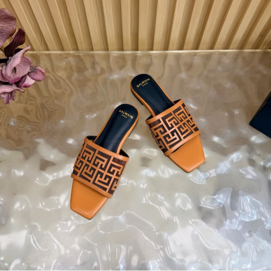 Balmain slippers