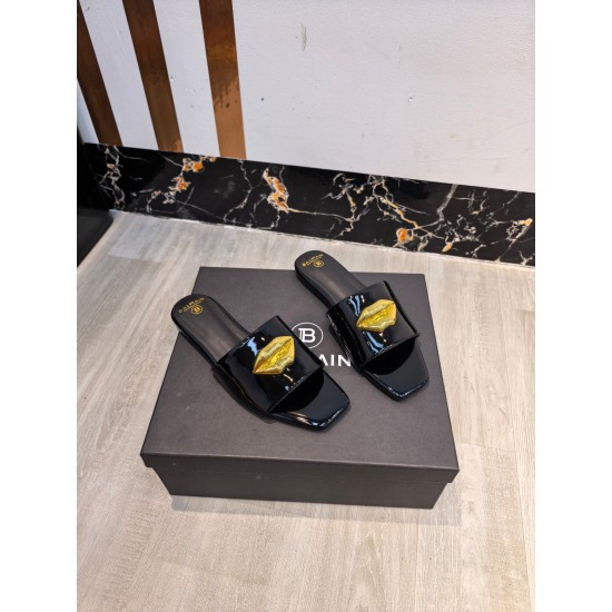 Balmain slippers