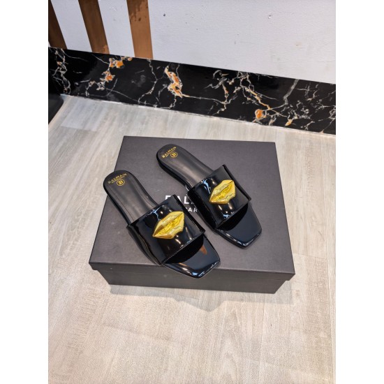 Balmain slippers