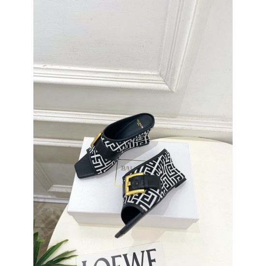 Balmain slippers