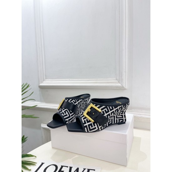 Balmain slippers