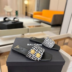 Balmain slippers