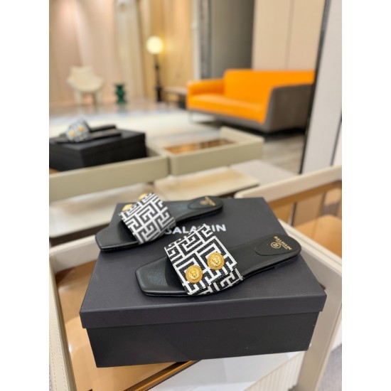 Balmain slippers