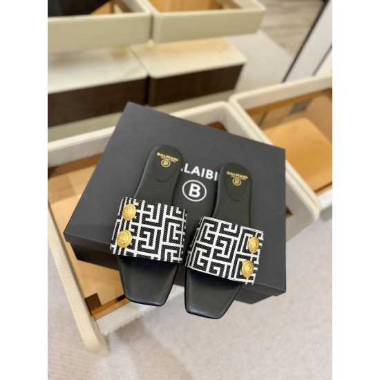 Balmain slippers