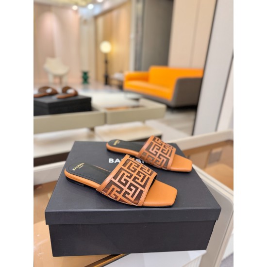 Balmain slippers