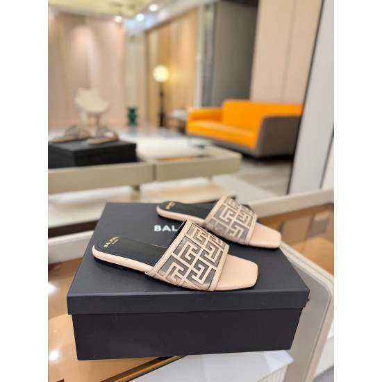 Balmain slippers