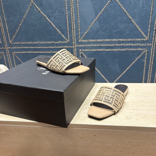 Balmain slippers