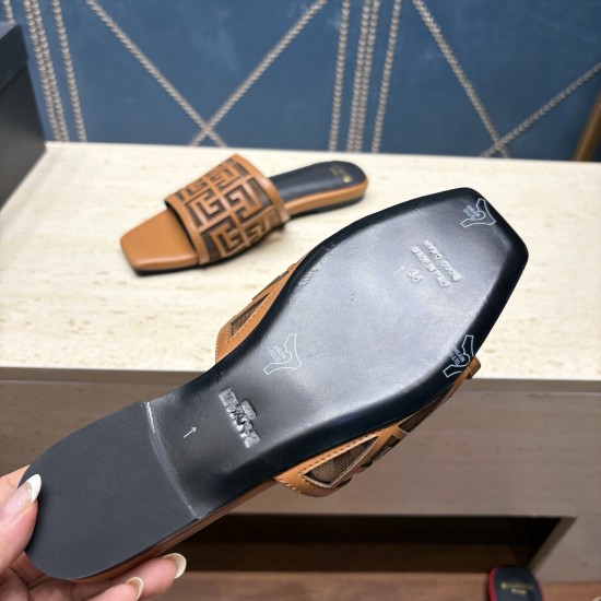 Balmain slippers