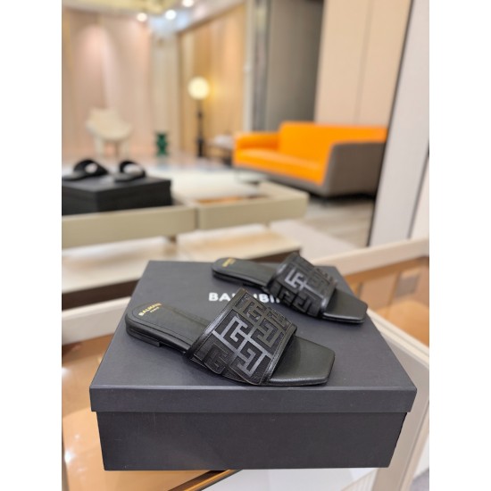 Balmain slippers